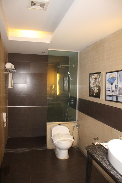 Galesia Hotel&Resort Dhaka Exterior foto