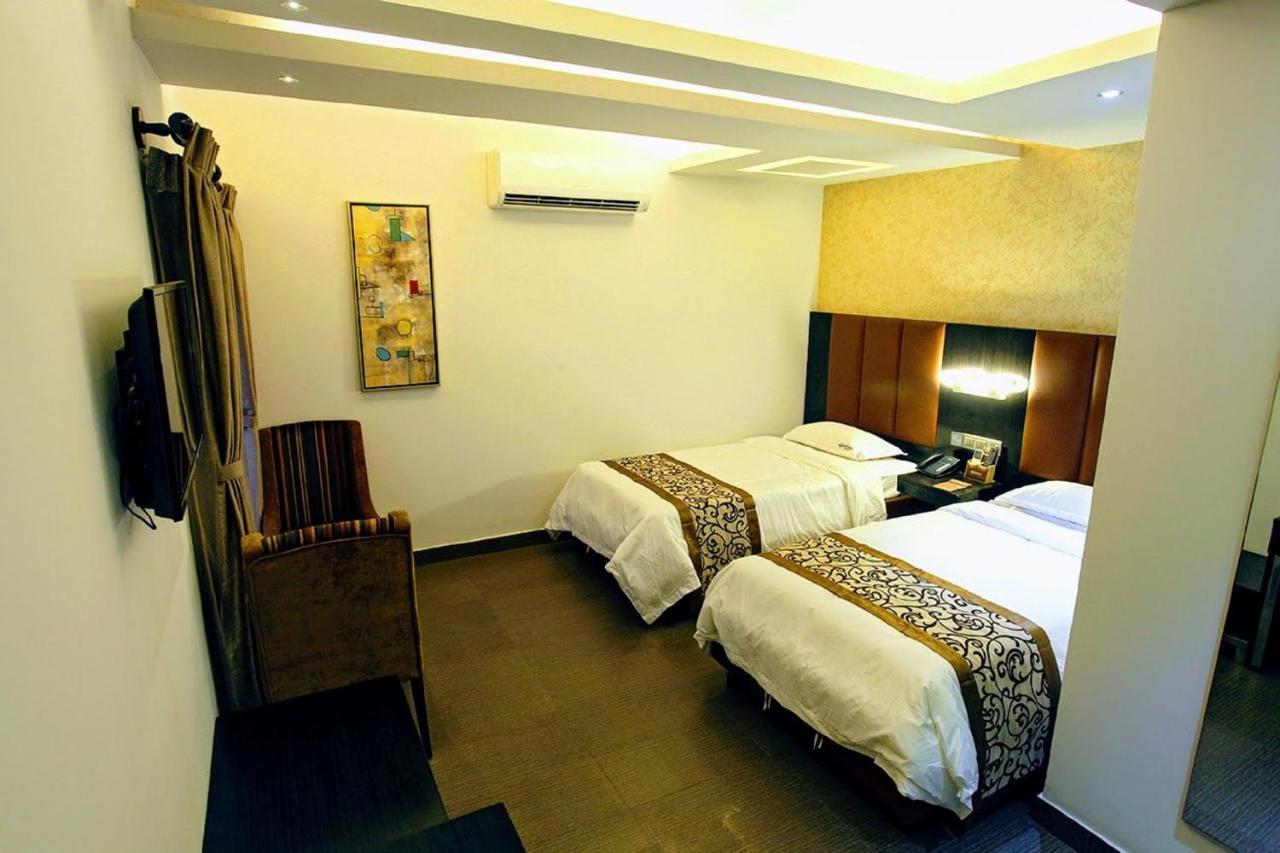 Galesia Hotel&Resort Dhaka Exterior foto